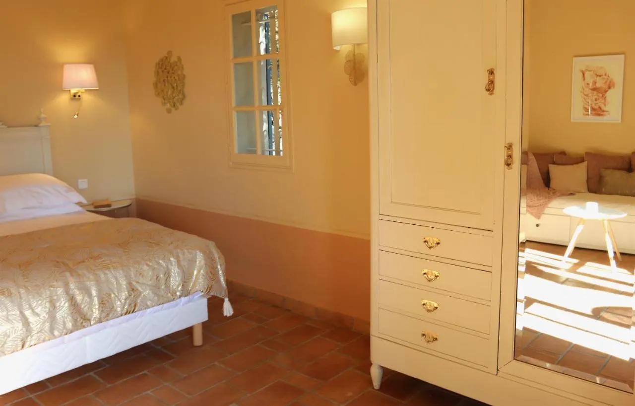 Couette-café Bed and Breakfast La Bastide du Beausset-Vieux à Le Beausset